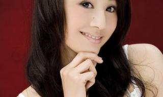 14岁小美女 14岁小美女